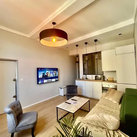 Apartment Nouveau Loft: Vieille-ville, Musee Picasso, Marche
